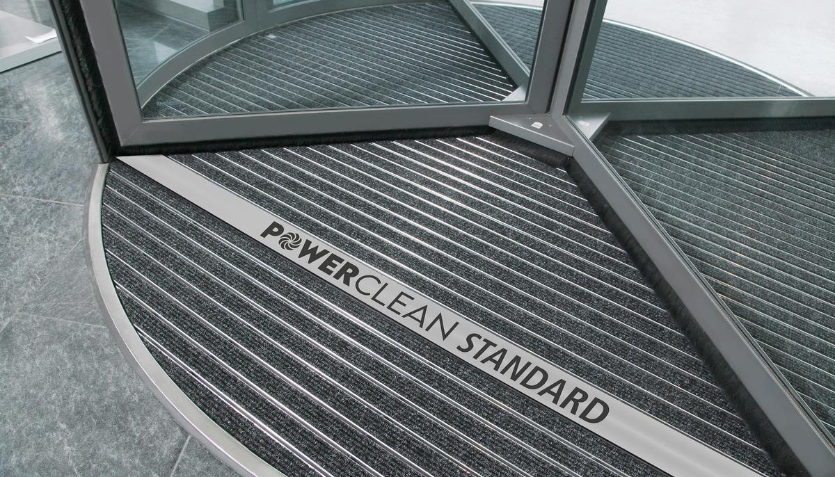 Powerclean Standard: Indgangsmåtter med innovative materialer til rimelige priser: De prisvenlige POWERCLEAN Standard-indgangsmåtter sikrer høj rengøringseffektivitet til et lille budget takket være innovative, bæredygtige materialer.